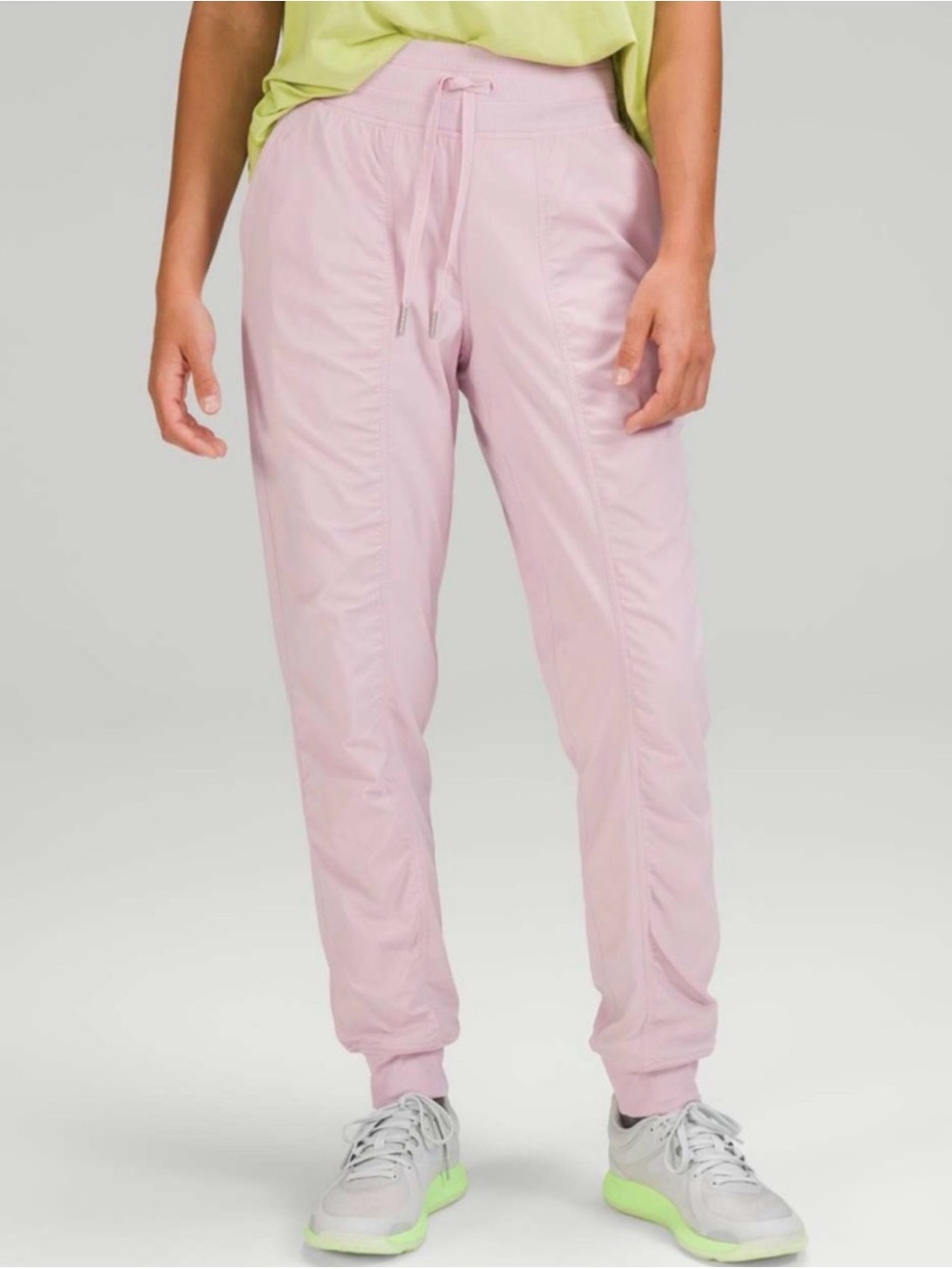 Lululemon Dance Studio LIned Mid-Rise Jogger in Pink Peony Size 8